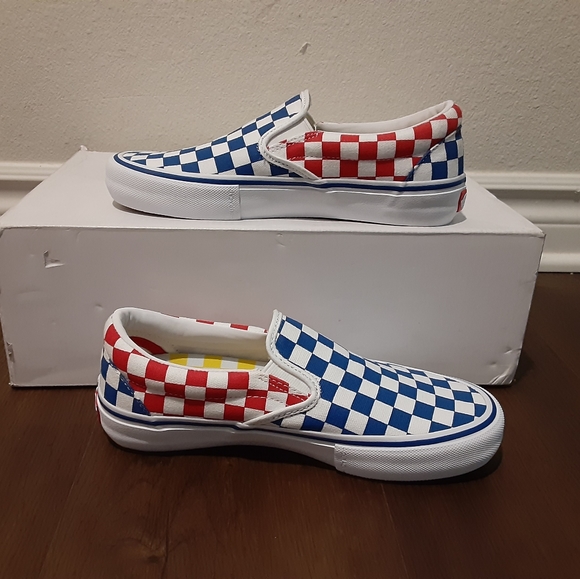 Vans - Picture 4 of 4